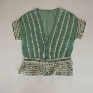 Mintgreen top with lace applications